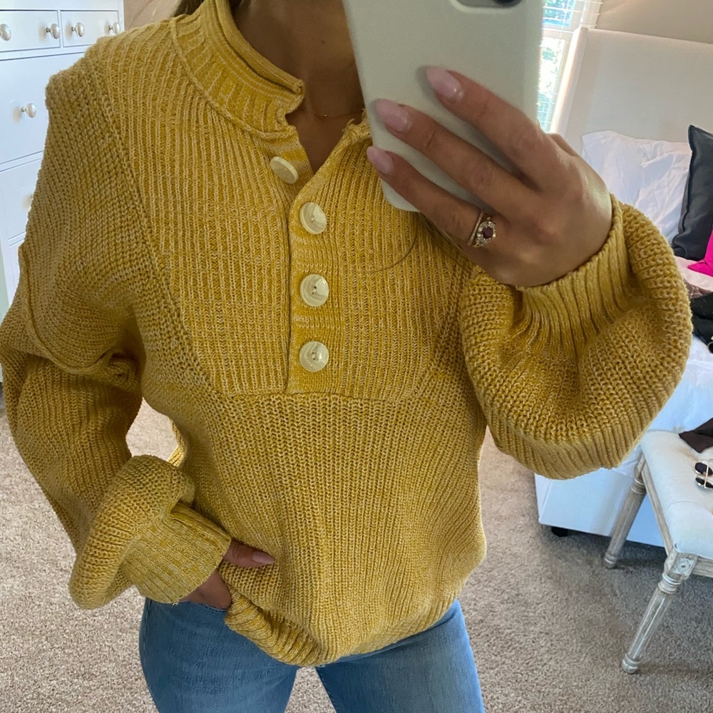 Yellow Lumiere sweater